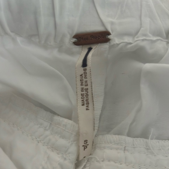 Free People Moon Bay Parachute Shorts NWOT MSRP $98 - Picture 4 of 4